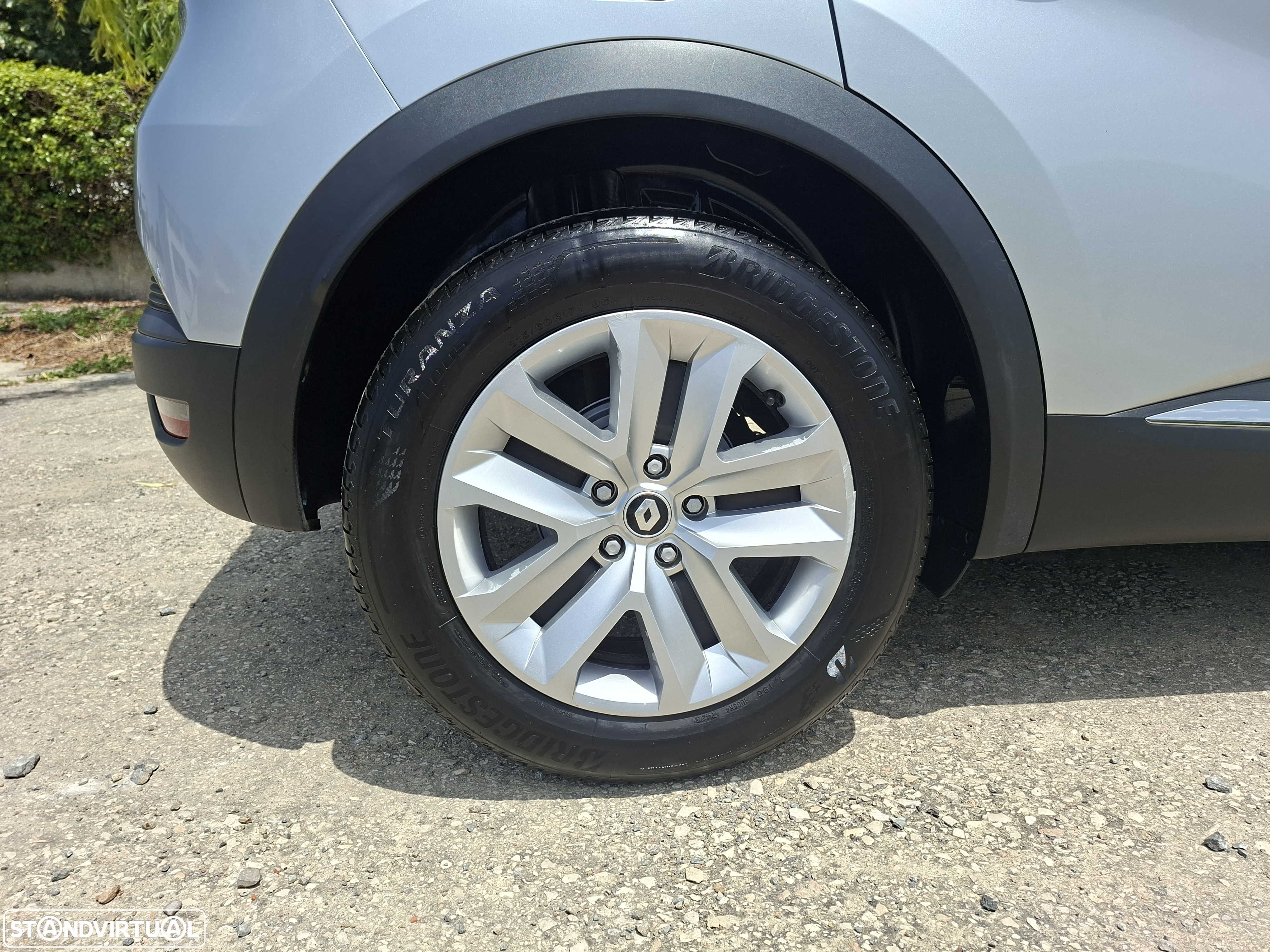 Renault Captur 1.5 dCi Exclusive EDC - 38