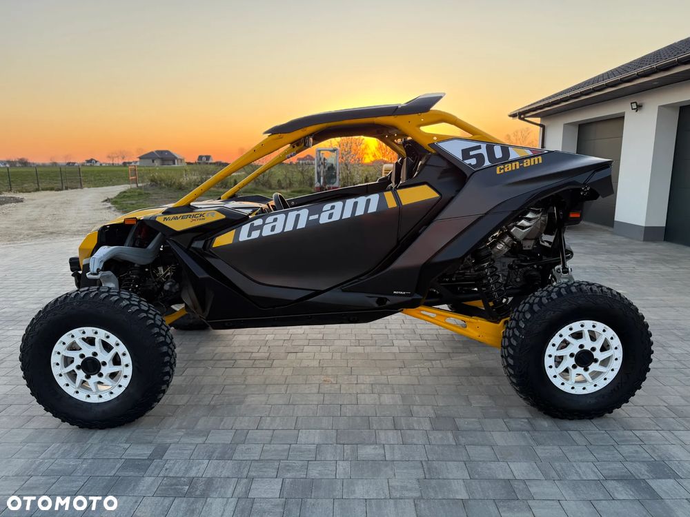 Can-Am Maverick - 22