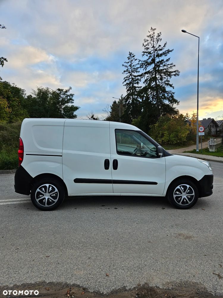 Fiat Doblo 2013 photo 3