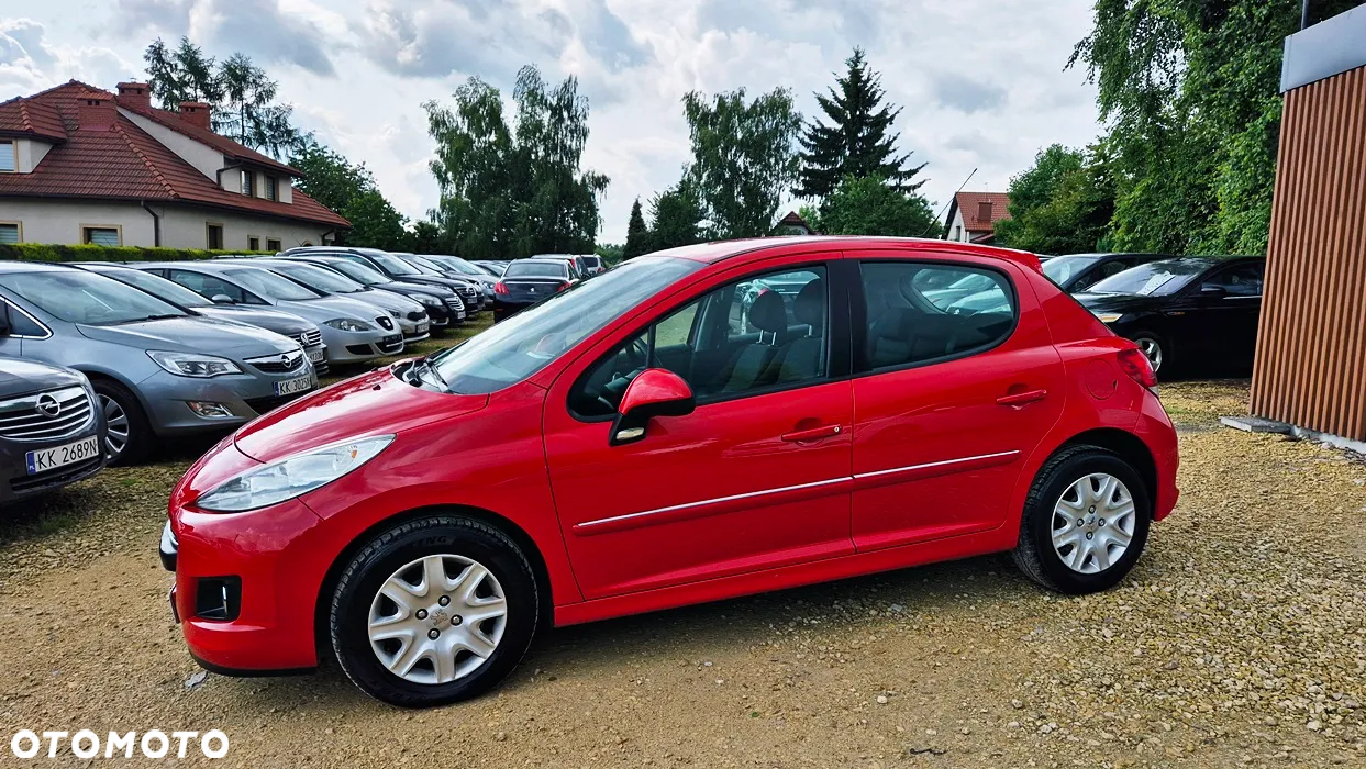 Peugeot 207 120 Automatik Premium - 24
