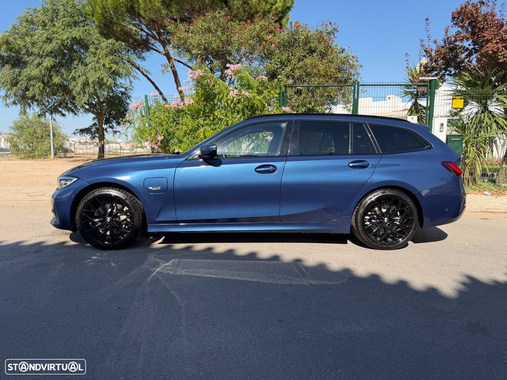 BMW 330 e Aut. Sport Line - 3