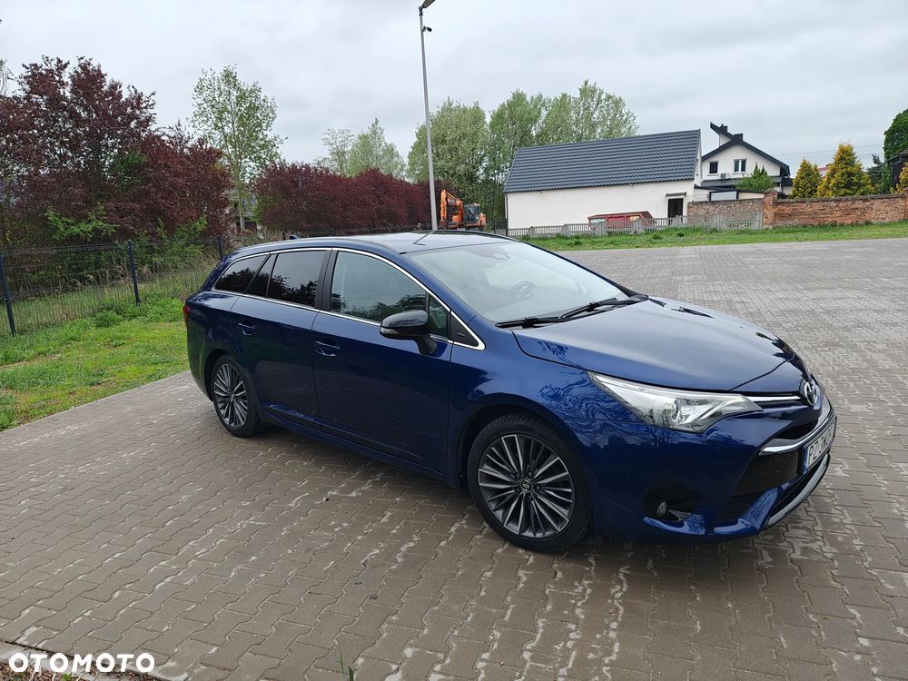 Toyota Avensis 1.8 Selection - 13