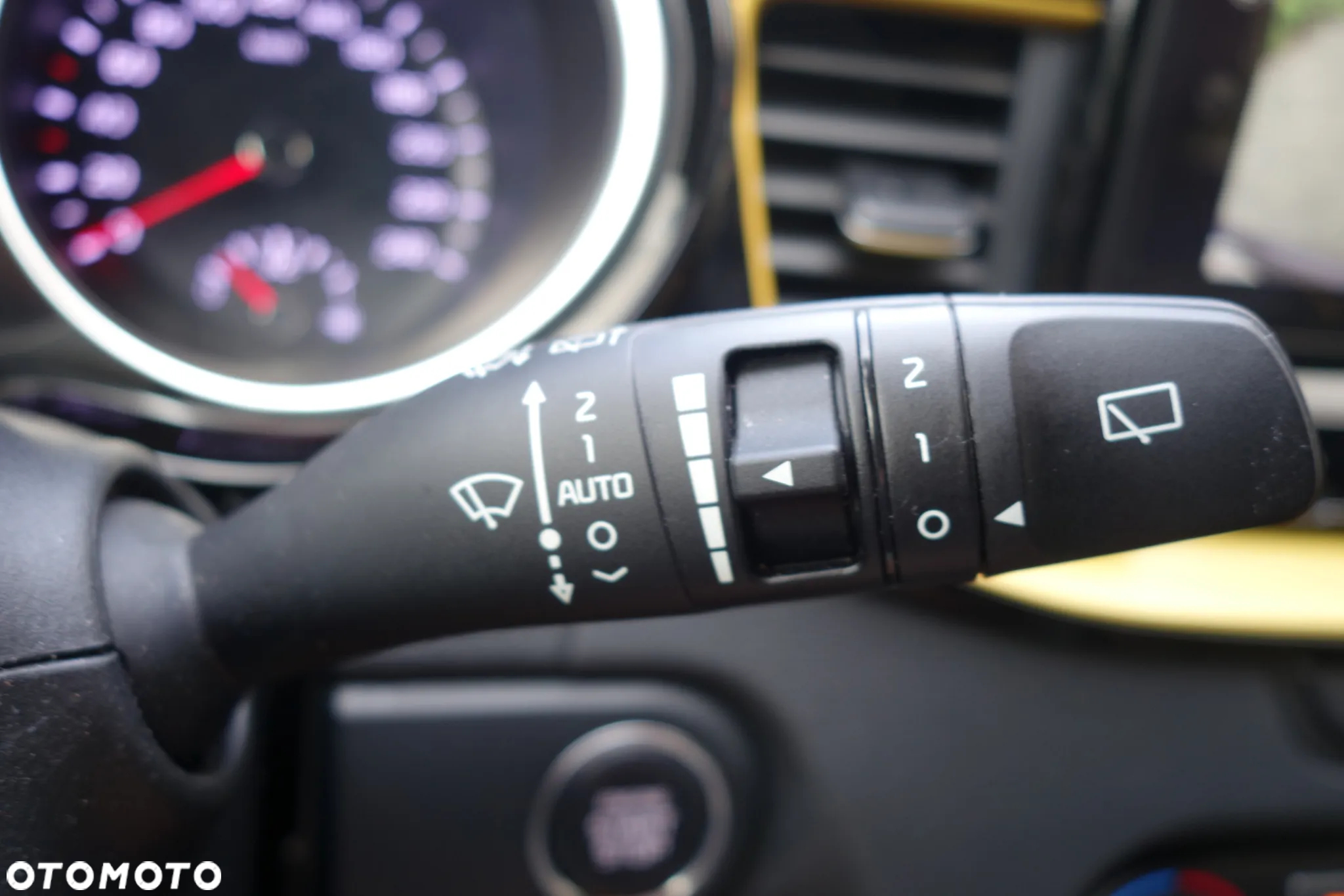 Kia XCeed 1.5 T-GDI L Business Line - 30
