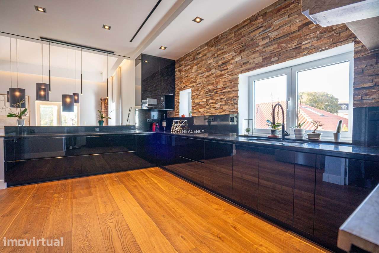 Moradia de Luxo T6 no Coração Histórico de Cascais - Grande imagem: 4/32