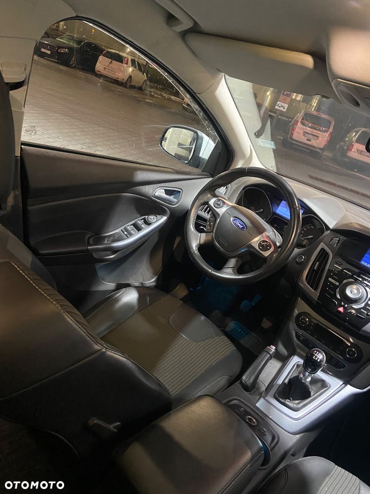 Ford Focus 1.0 EcoBoost Start-Stopp-System ST-LINE - 13