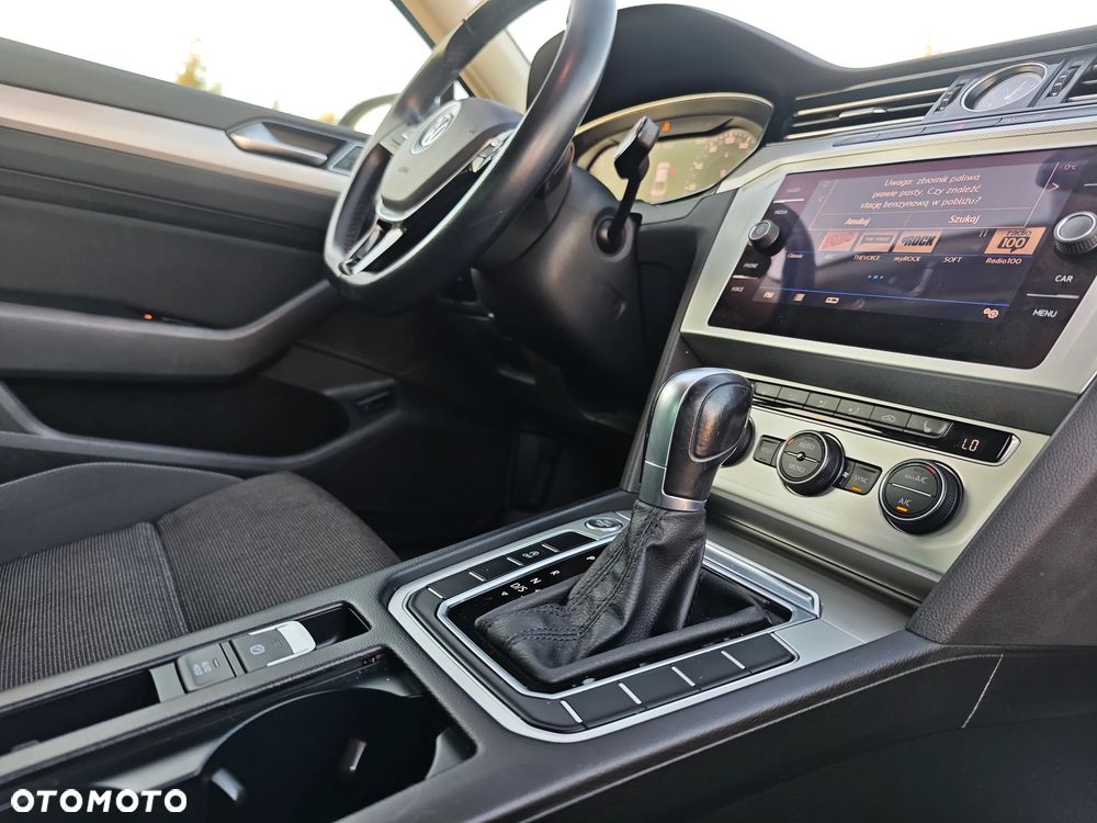 Volkswagen Passat 1.5 TSI OPF DSG Comfortline - 11