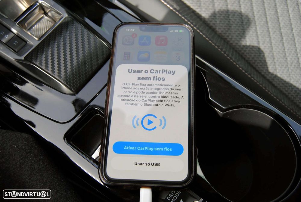 Peugeot 208 1.2 Hybrid Allure e-DCS6 - 34