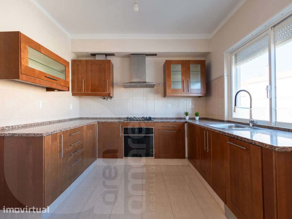 Espaçoso Apartamento T3 | AMORA | com 110m² - Grande imagem: 5/19