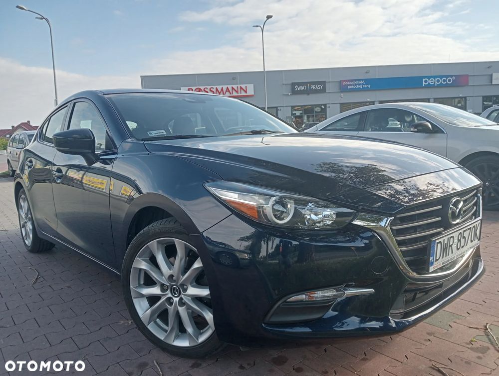 Mazda 3 - 1