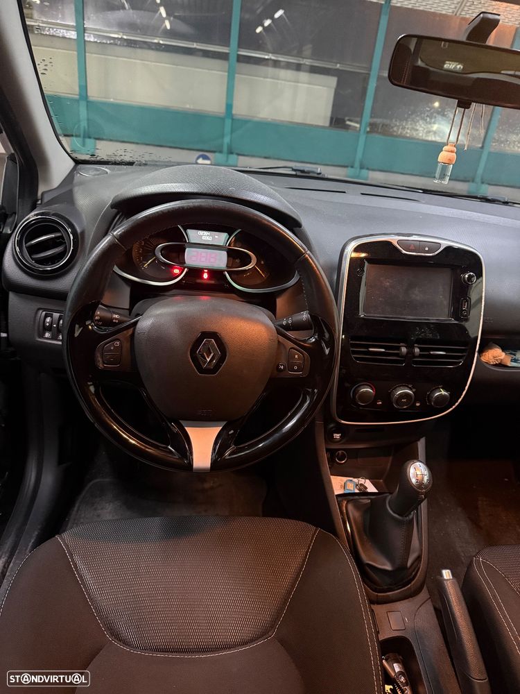 Renault Clio Sport Tourer 0.9 TCE Limited - 6