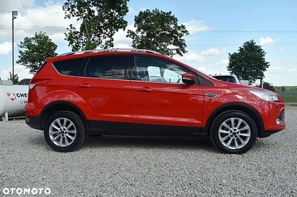 Ford Kuga 2.0 TDCi 2x4 Titanium - 9