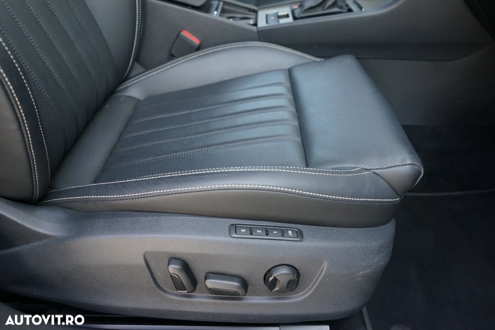 Skoda Superb 2.0 TDI DSG 4X4 Laurin & Klement - 36