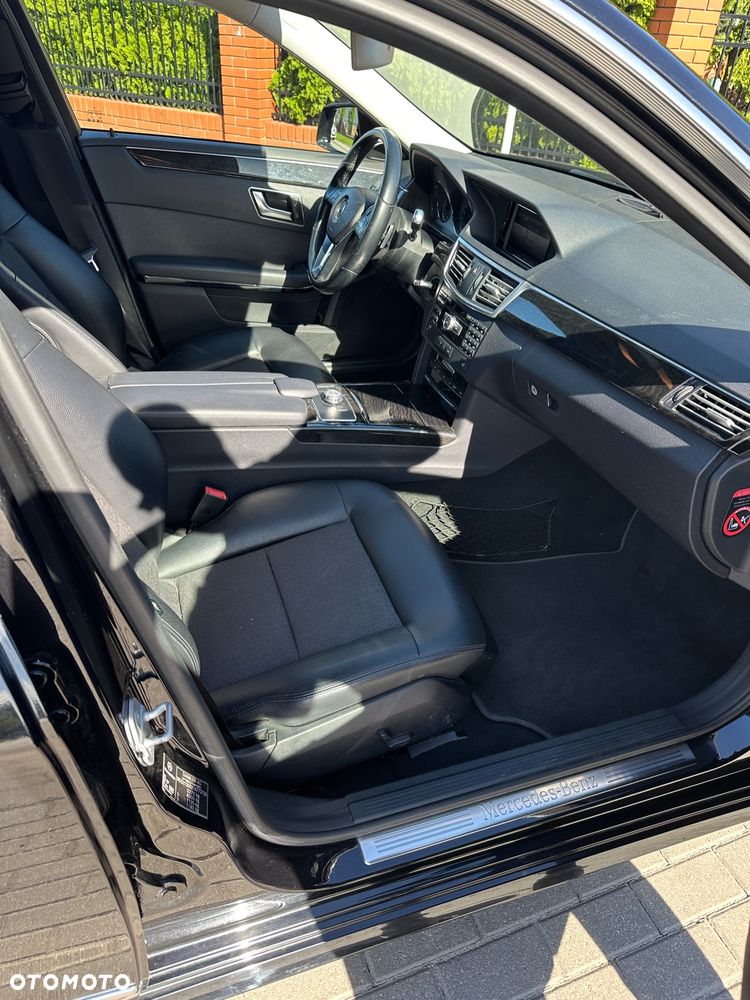 Mercedes-Benz Klasa E 220 T CDI 7G-TRONIC Avantgarde - 25