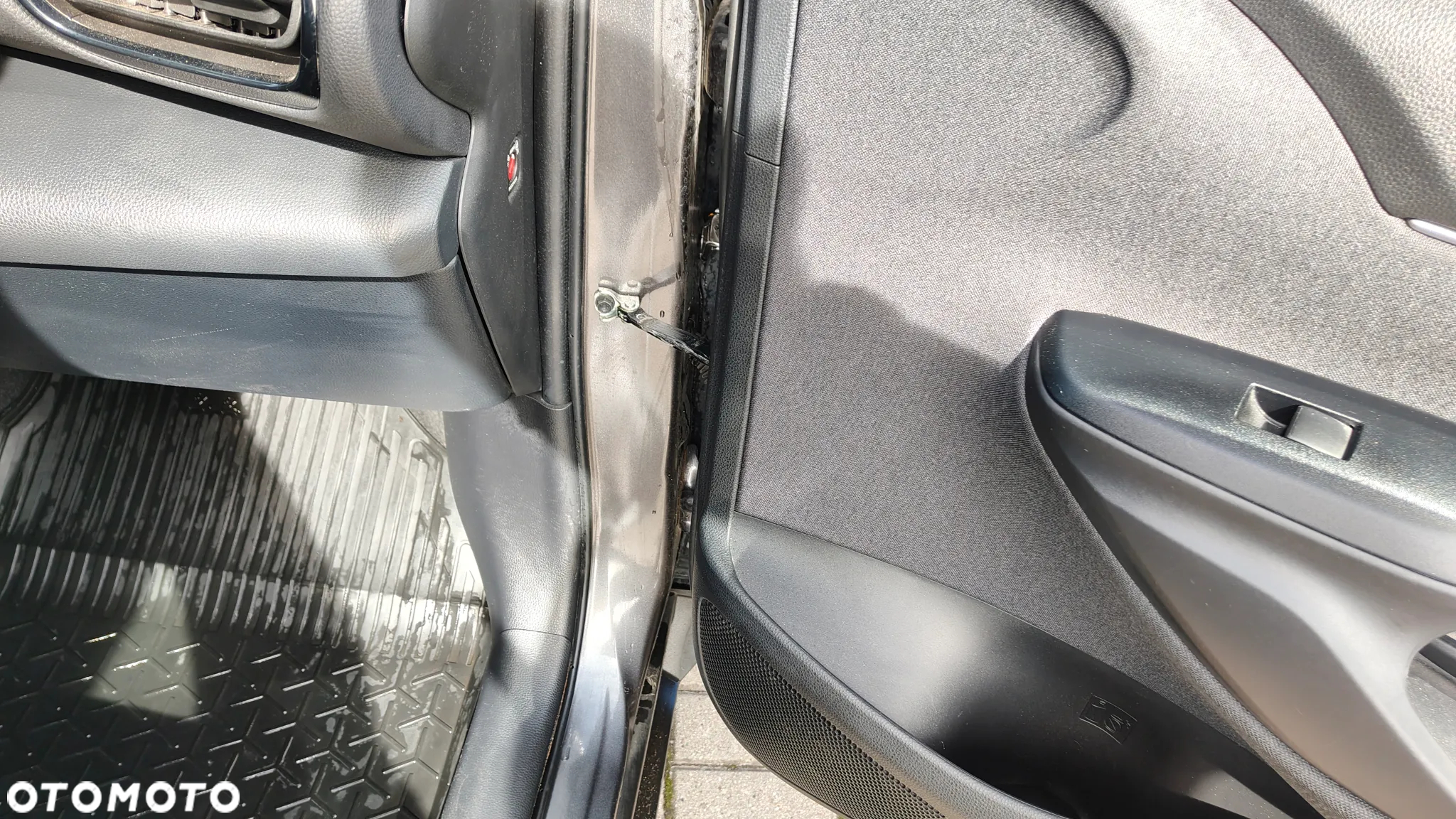 Toyota Yaris Cross Hybrid 1.5 Comfort - 12