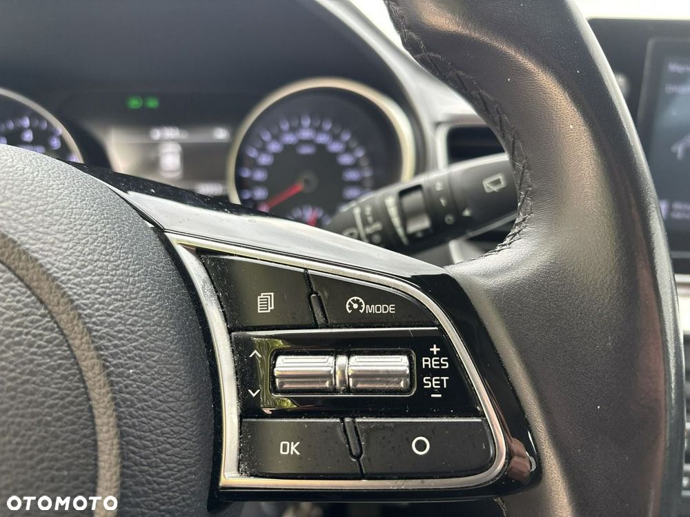 Kia XCeed 1.5 T-GDI M - 23