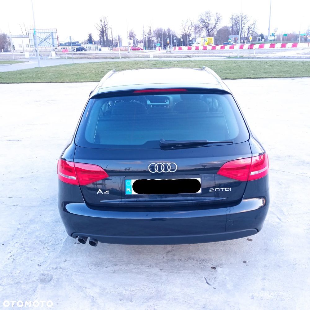 Audi A4 Avant 2.0 TDI DPF Attraction - 3