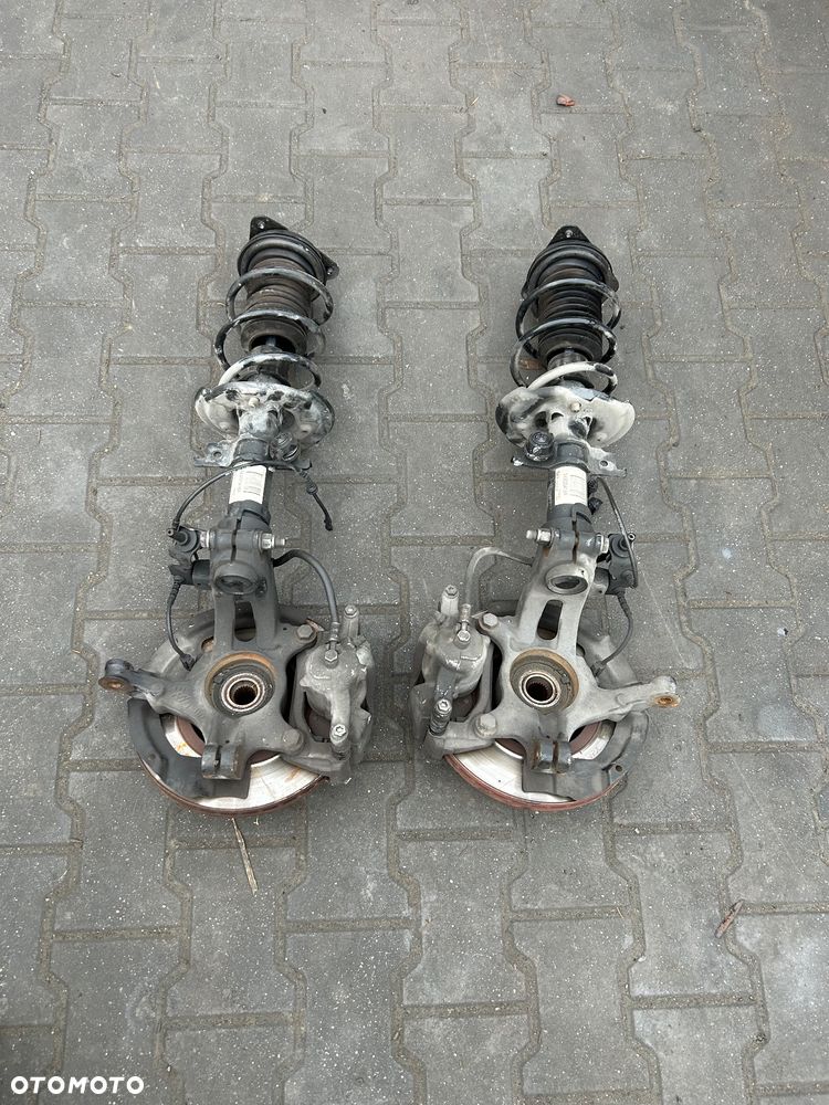 Renault Megane IV zwrotnica  prawa 1.2 Mc-pherson kopyto noga - 5