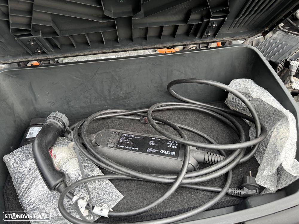 Audi e-tron 55 quattro S line - 34