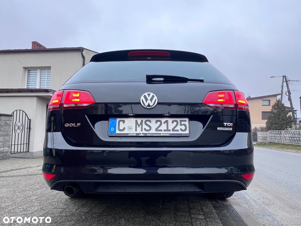 Volkswagen Golf 1.6 TDI BlueMotion Technology Comfortline - 8