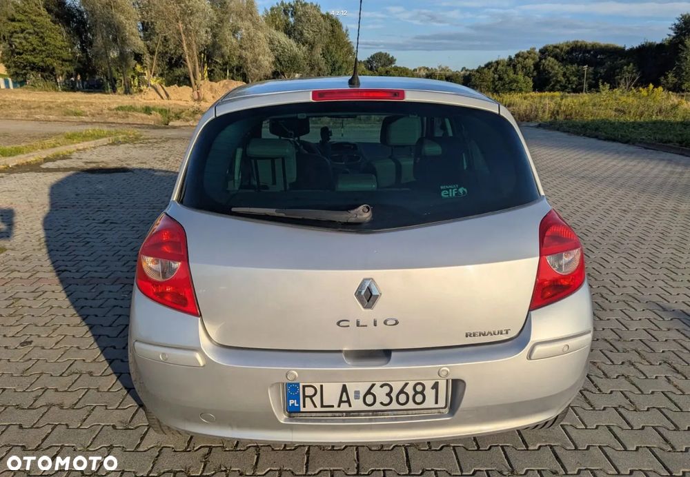 Renault Clio - 4
