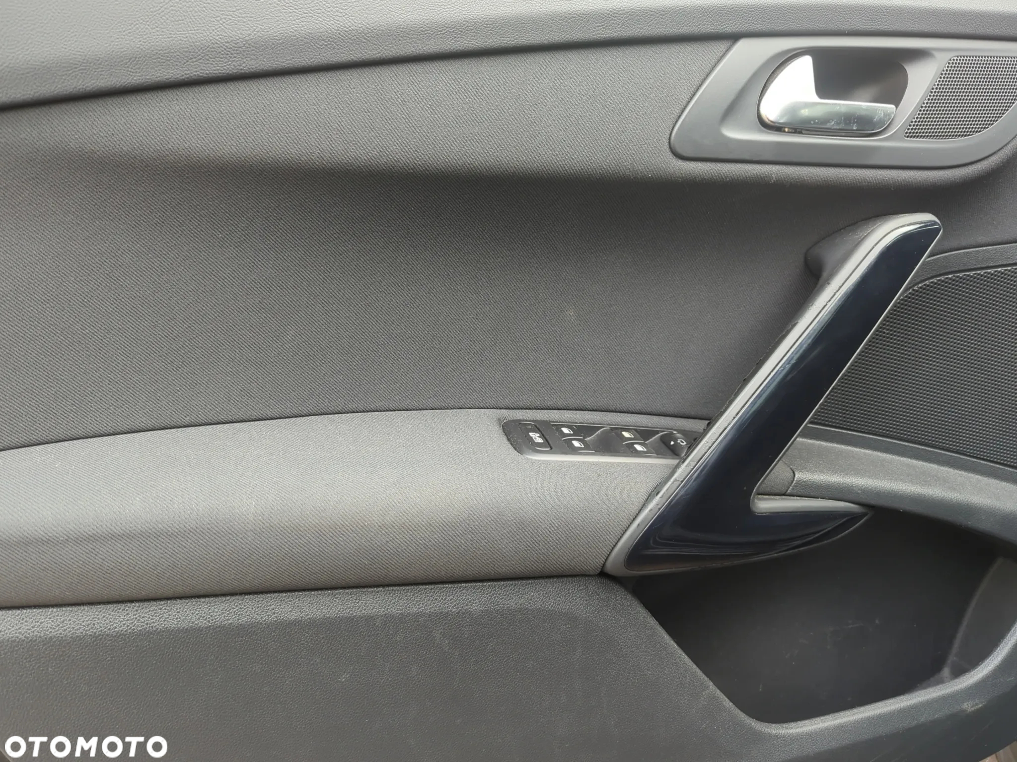 Peugeot 508 1.6 T Allure - 24