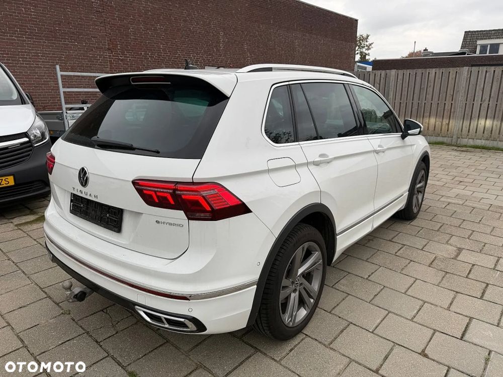 Volkswagen Tiguan - 3