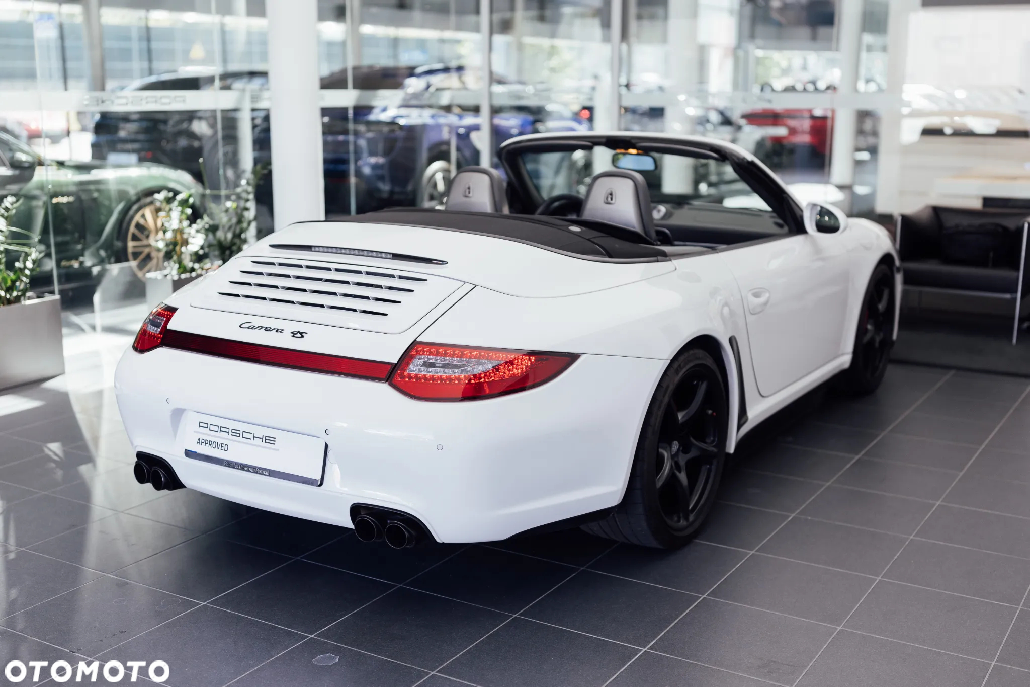 Porsche 911 - 9