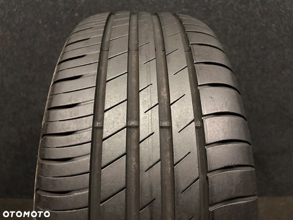 Goodyear Efficient Grip Preformance 225/50/17 94W 1szt. - 2