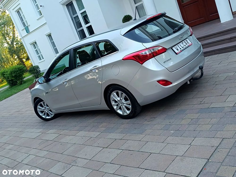 Hyundai i30 i30cw 1.4 CRDi Trend - 11