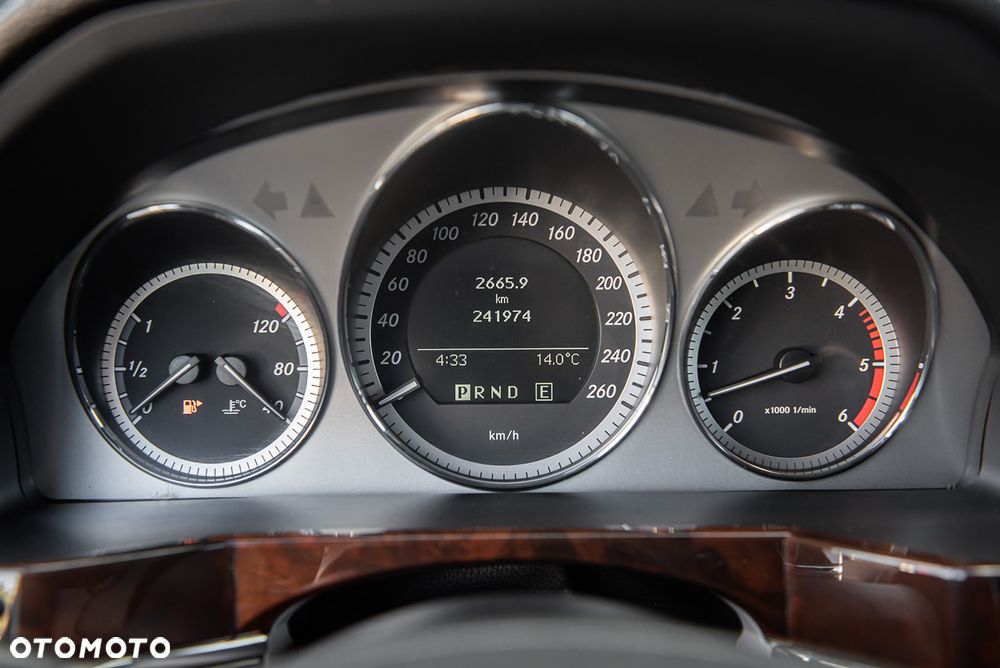 Mercedes-Benz GLK 350 CDI DPF 4Matic 7G-TRONIC - 19