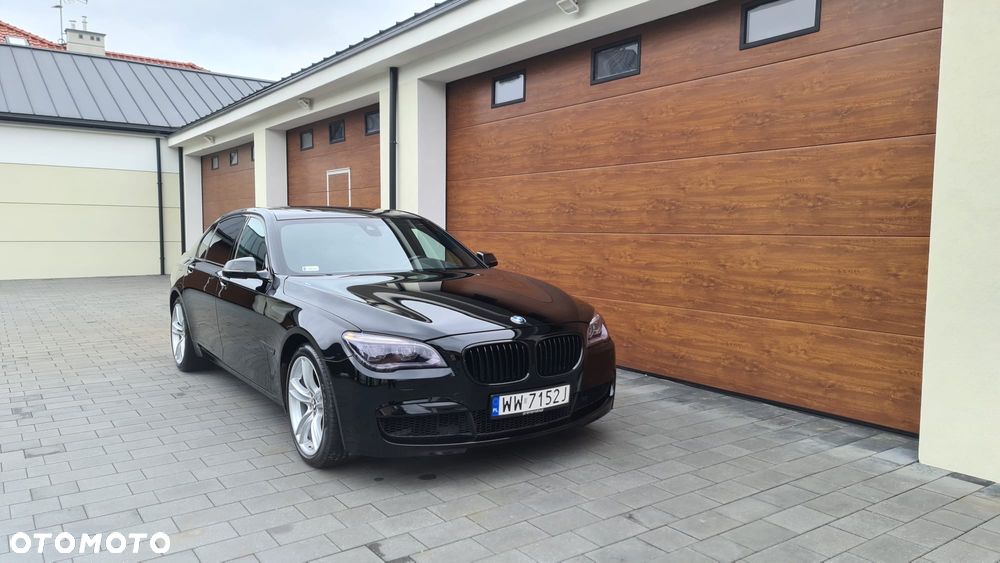 BMW Seria 7 740Li - 4