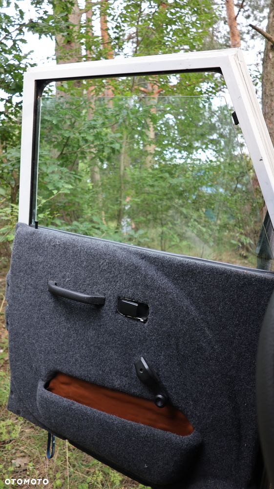 Land Rover Inny - 14