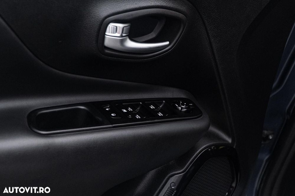 Jeep Renegade 1.5 GSE T4 48V e-Hybrid Automatik Limited - 24