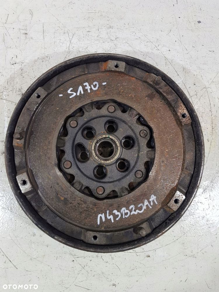 koło dwumasowe 7560876 bmw e90 e91 e87 e81 2.0b n43b20aa - 1