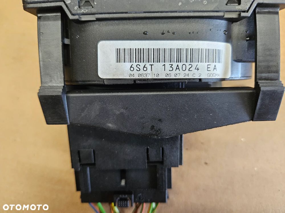 Ford Fiesta MK6 włącznik świateł 6S6T - 3