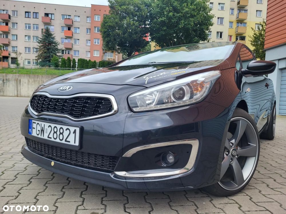 Kia ProCeed pro Ceed 1.6 CRDi 136 ISG Spirit - 4