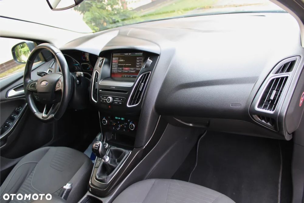 Ford Focus 1.5 TDCi Titanium - 17