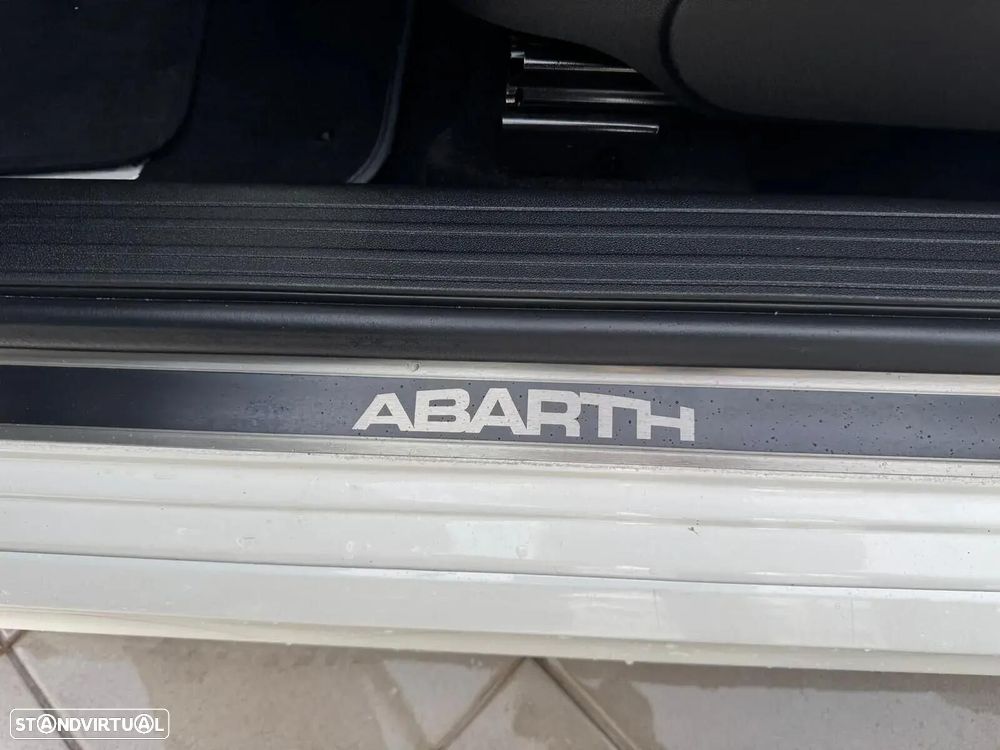 Abarth 595C - 35
