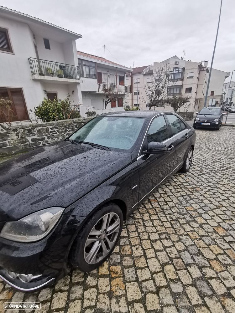 Mercedes-Benz C 220 CDI DPF (BlueEFFICIENCY) Avantgarde - 3