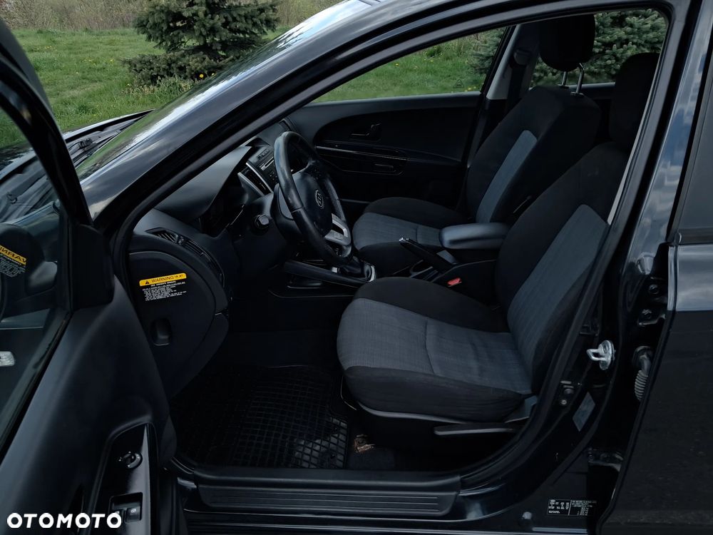Kia Ceed 1.4 Comfort + - 9