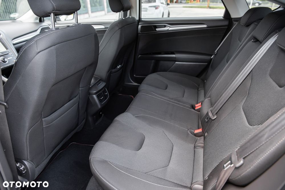 Ford Mondeo 1.5 EcoBoost Titanium - 26