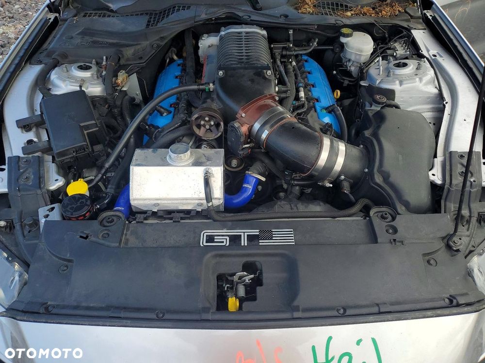 Ford Mustang 5.0 V8 GT - 11