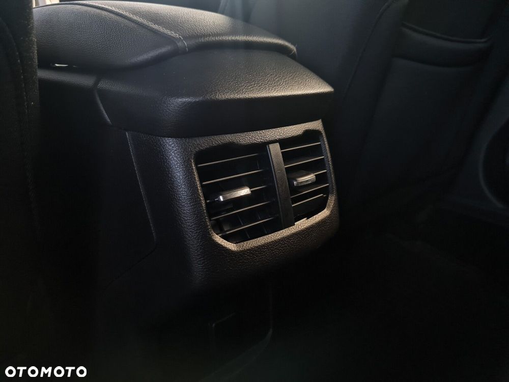 Ford Mondeo SW 1.5 EcoBoost Edition - 13