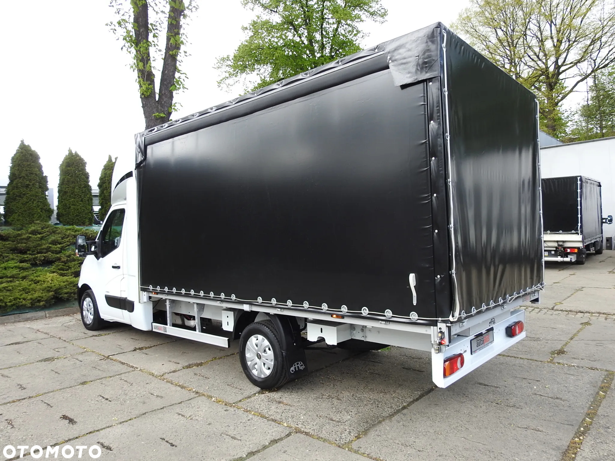 Opel MOVANO PLANDEKA 8 PALET WEBASTO TEMPOMAT KLIMATYZACJA PNEUMATYKA 170KM [ 127076 ] - 11