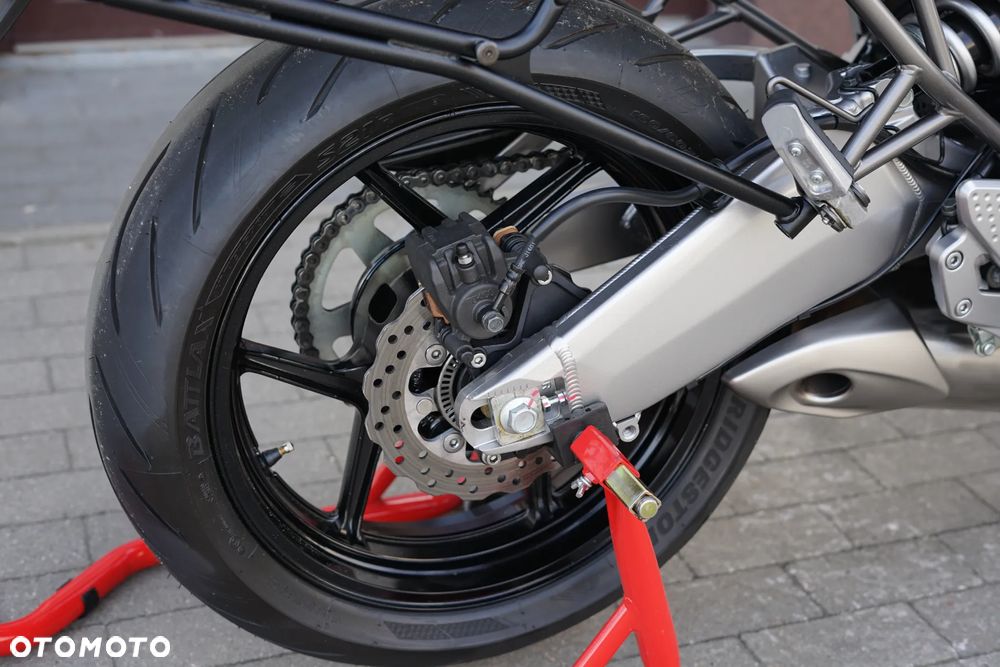 Kawasaki Versys 650 - 8