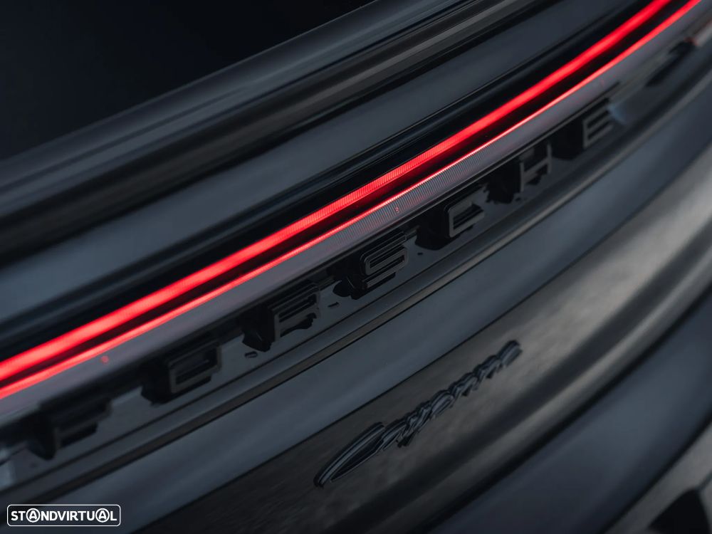 Porsche Cayenne Coupé E-Hybrid - 37