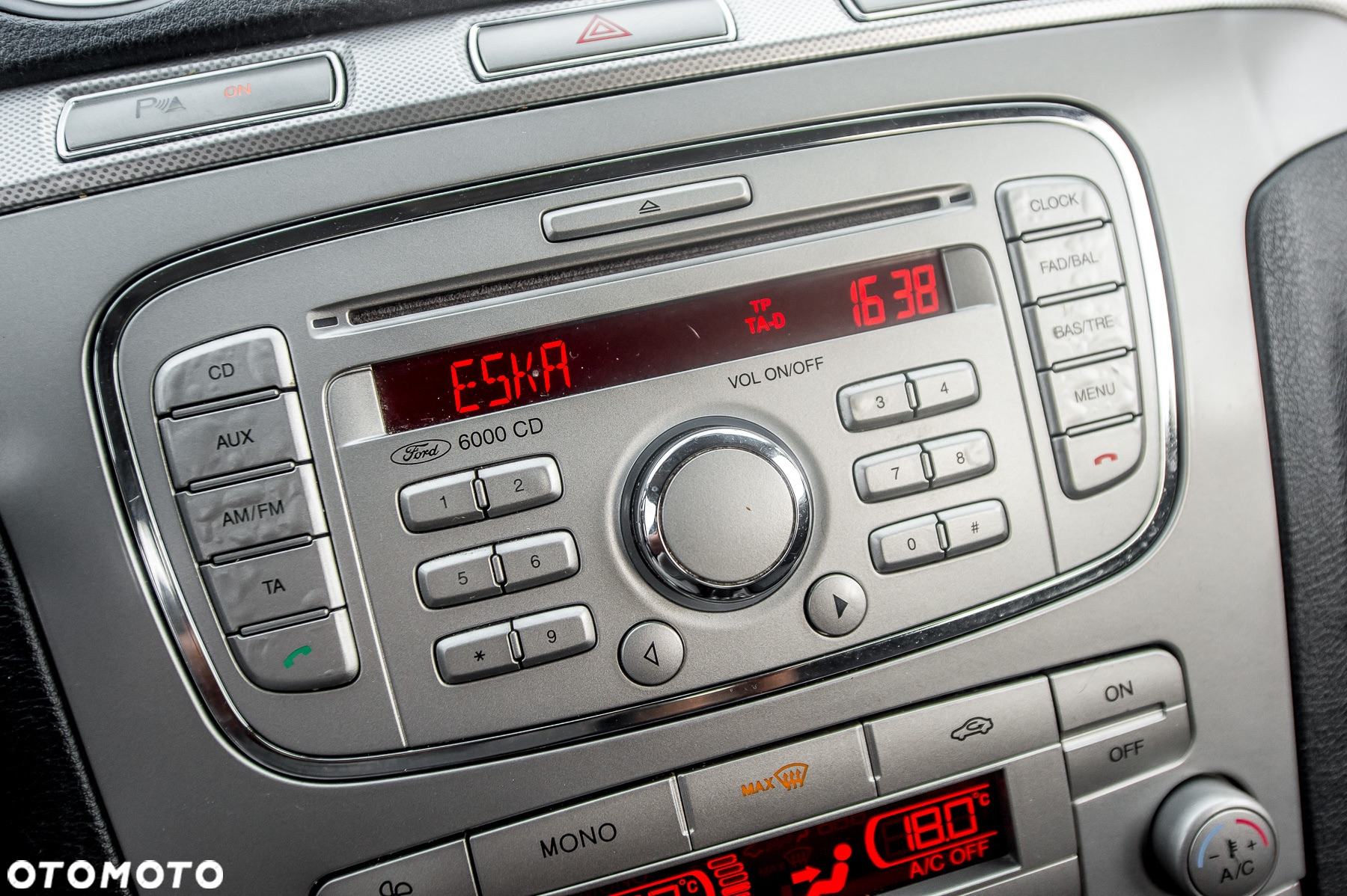 Ford Galaxy 2.0 FF Trend - 30