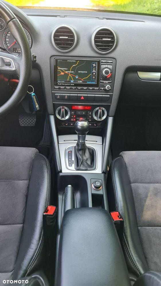 Audi A3 Sportback 2.0 TDI DPF S tronic Ambition - 19