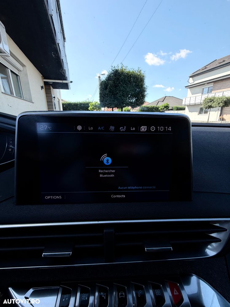 Peugeot 3008 1.2 PureTech Turbo S&S Allure - 17