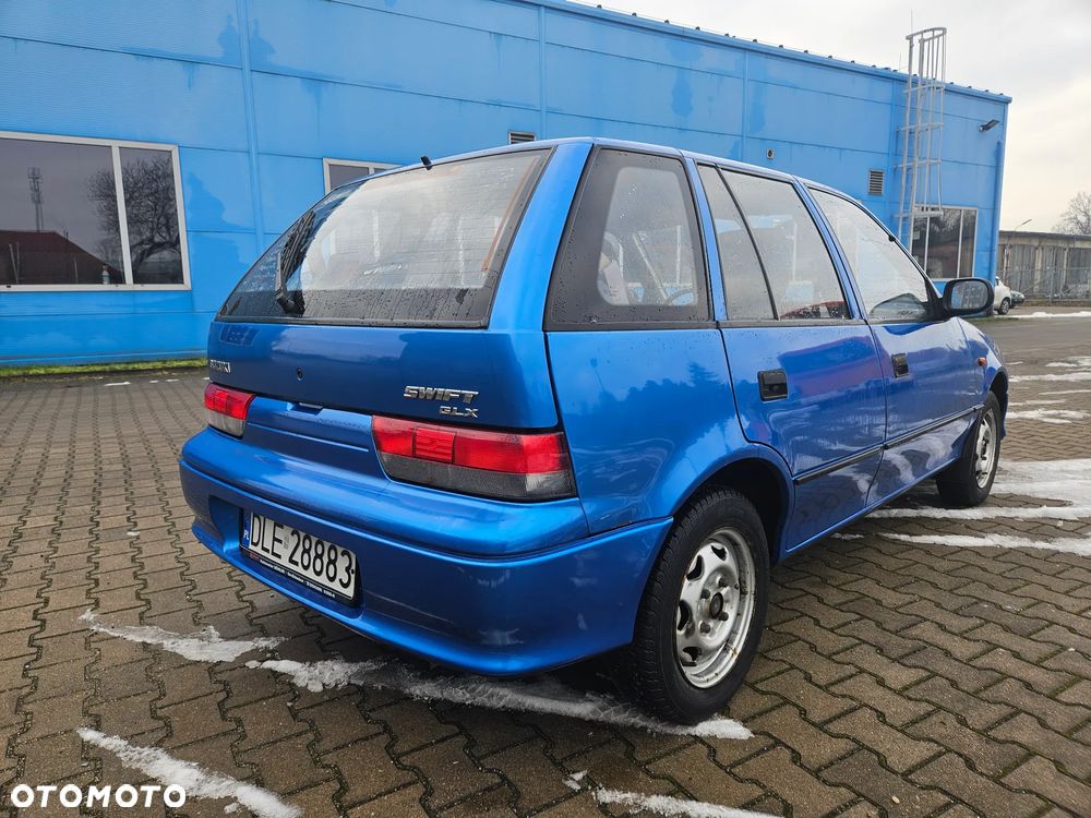 Suzuki Swift 1.0 GLX - 6